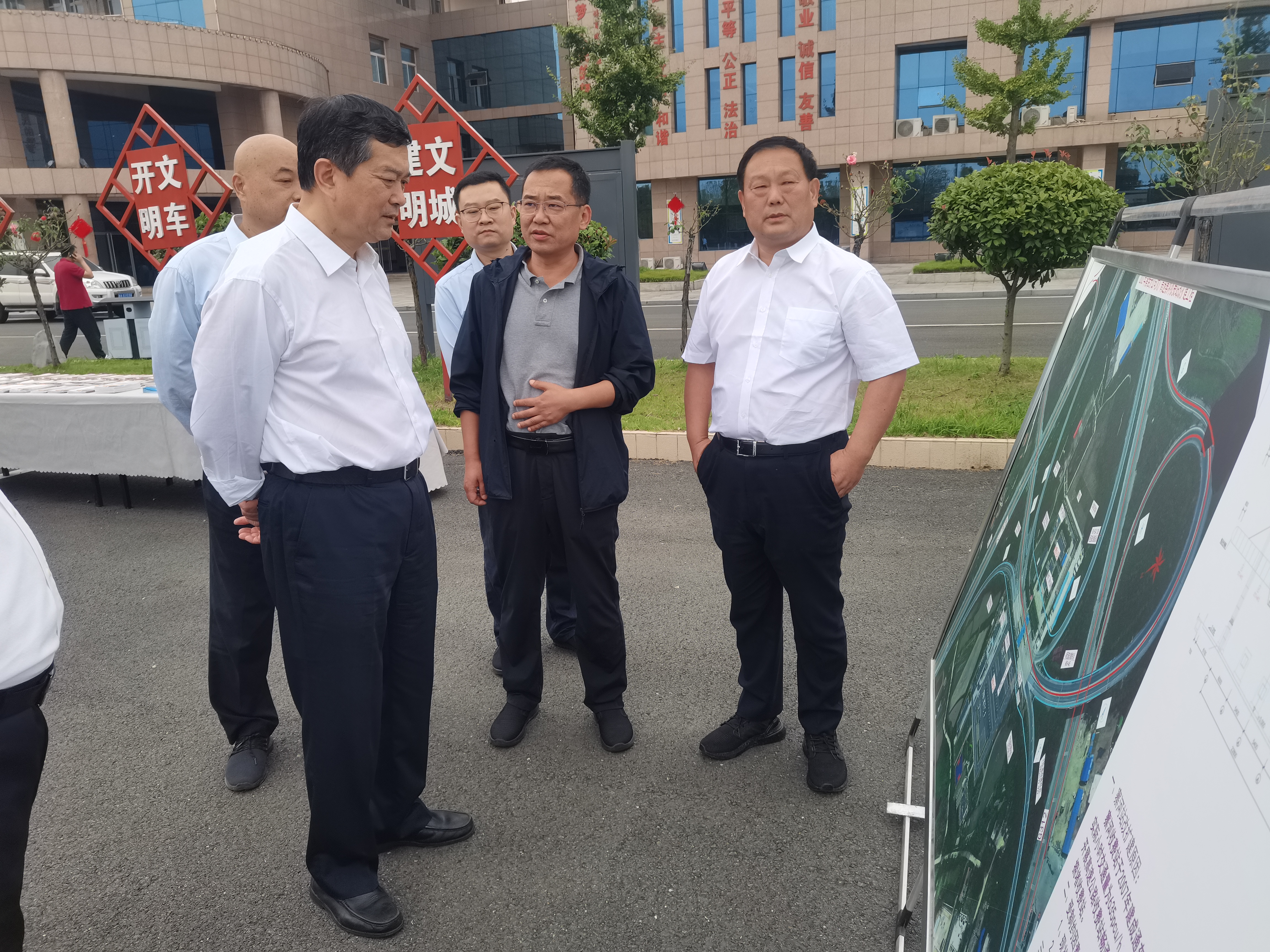 潢淮1.jpg 潢淮1.jpg